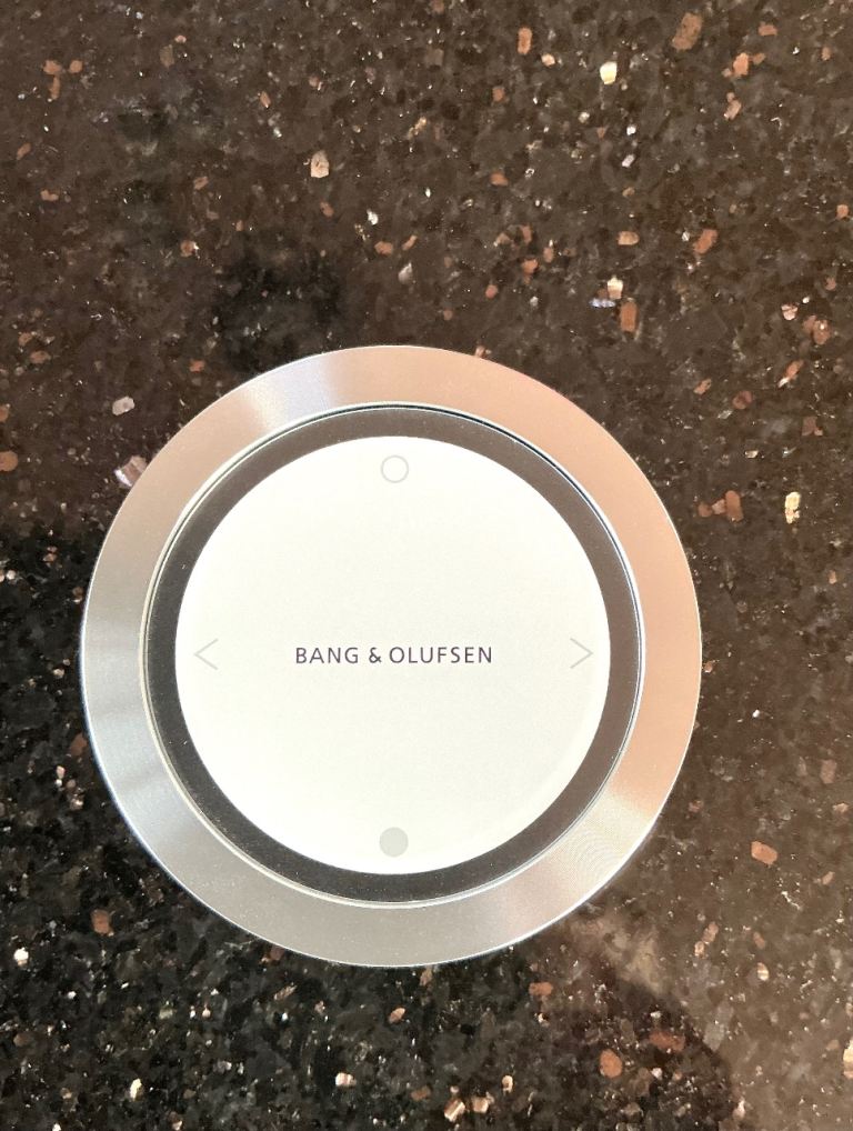Bang & Olufsen Beo sound Essence remote control