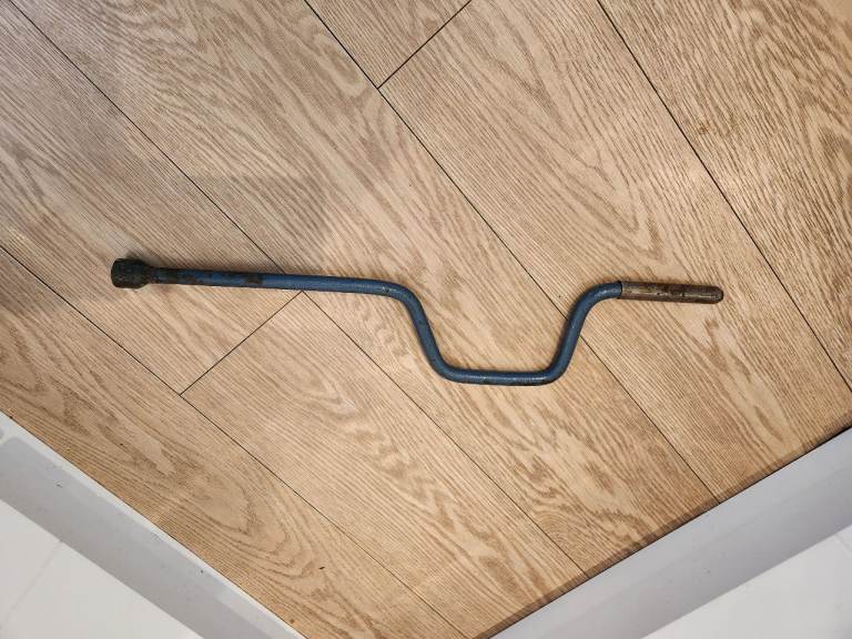 Caravan corner steady leg winder