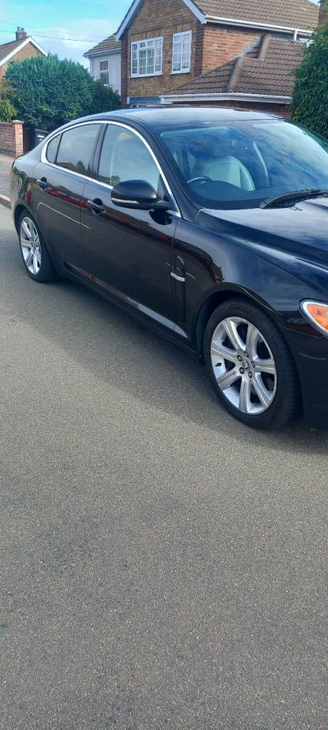 Jaguar xf 
