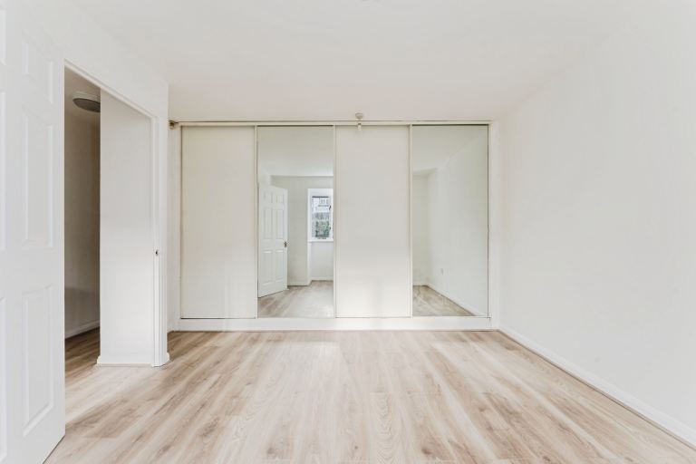Newly Refurbished 2-Bedroom Bright Flat with Secure Gated Parking – East Ham
