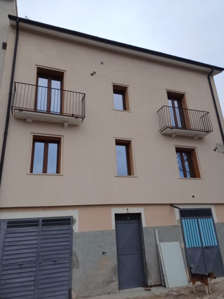 Spread the balance over 10 years - Renovated house in Italy