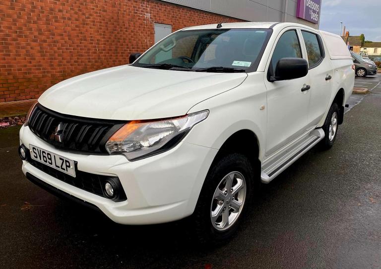 2019 Mitsubishi L200 Double Cab DI-D 151 4Life 4WD PICK UP Diesel Manual