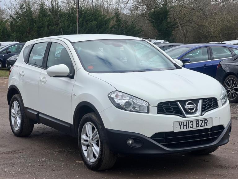 2013 Nissan Qashqai 1.6 dCi Acenta 5dr [Start Stop] HATCHBACK DIESEL Manual
