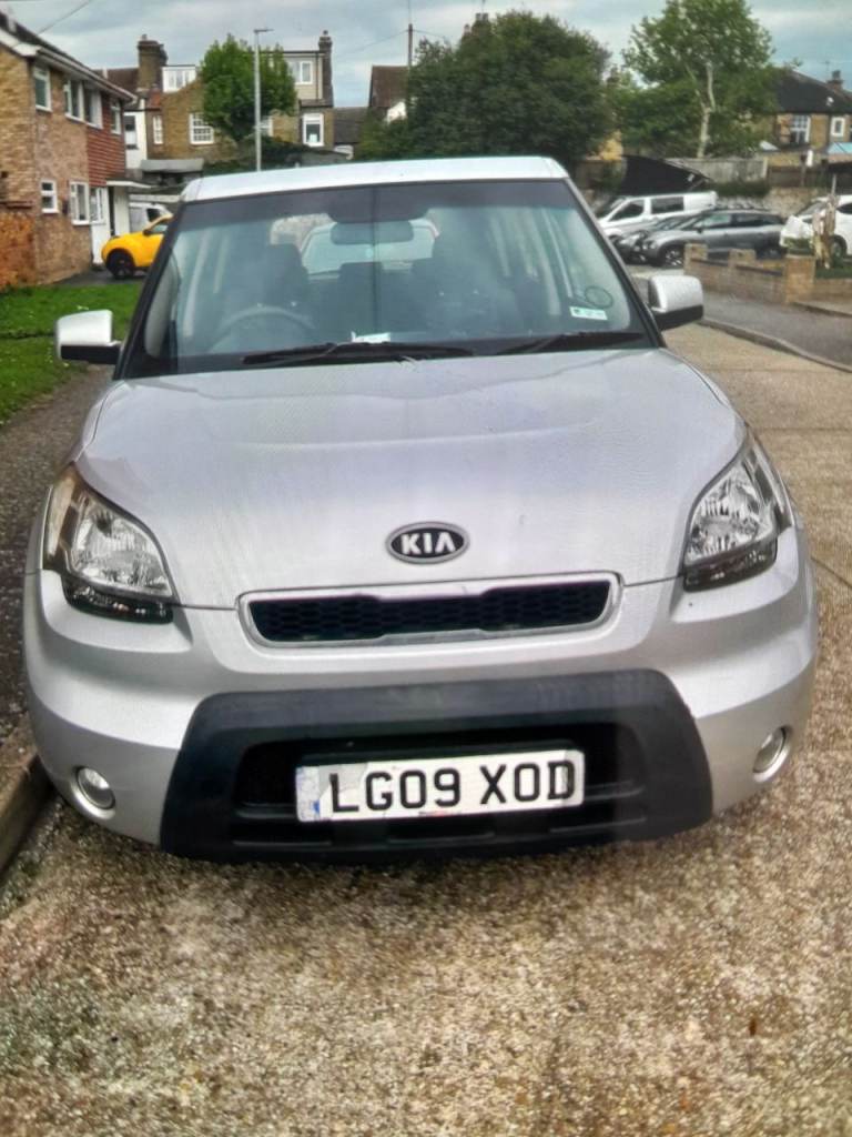 2009 kia soul 2 low mileage 995