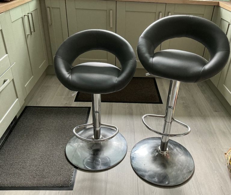 2 x grey bar stools adjustable height 