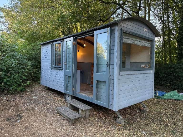 Shepherds Hut - great for office in garden