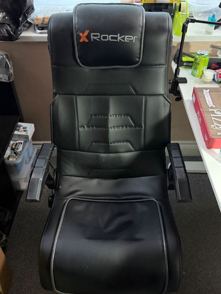 X Rocker Pro 4.1 Pedestal Chair Bluetooth 
