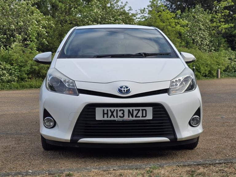 2013 Toyota Yaris 1.5 VVT-i Hybrid T4 5dr CVT HATCHBACK Petrol/Electric Hybrid Automatic