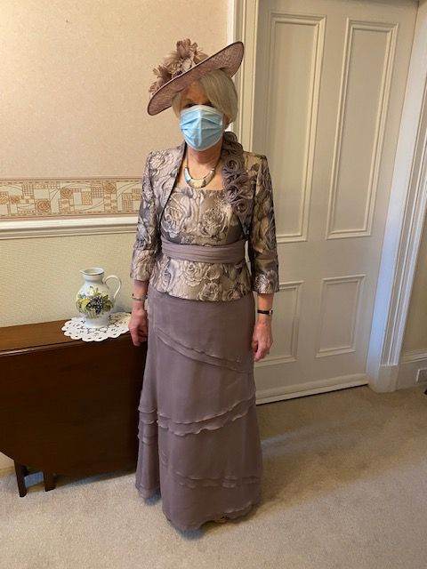 SONIA PENA Mother of the Bride 3 Piece outfit, Size 12 . 