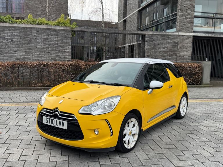 Citroen, DS3, Hatchback, 2010, Manual, 1560 (cc), 3 doors