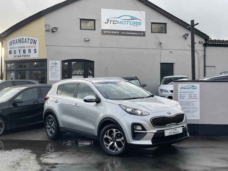 KIA SPORTAGE 1.6 GDi ISG 2 5dr Man, silver, petrol + great value SUV 2022