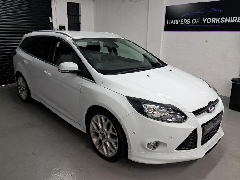 2014 Ford Focus 1.6 TDCi Zetec S Euro 5 (s/s) 5dr ESTATE Diesel Manual