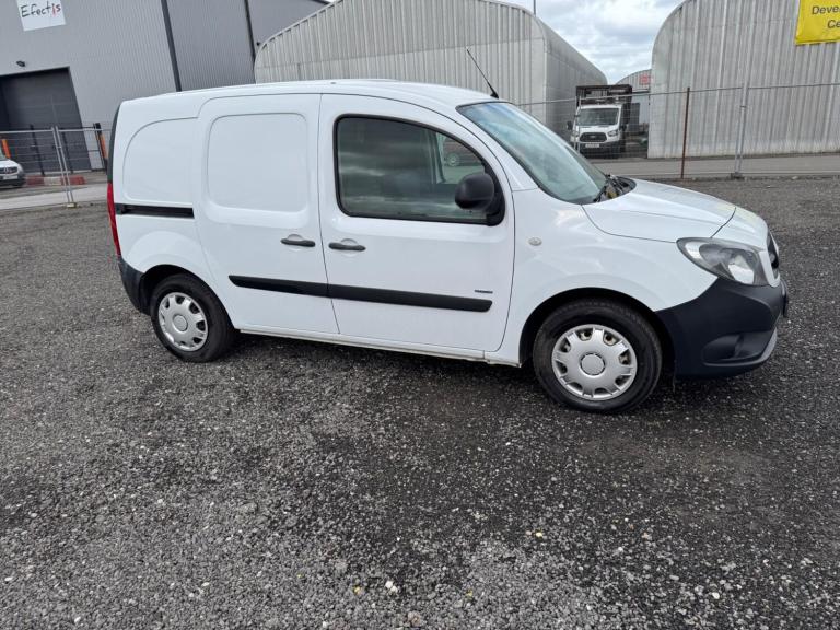 2015 Mercedes-Benz Citan 109CDI BlueEFFICIENCY Van PANEL VAN DIESEL Manual