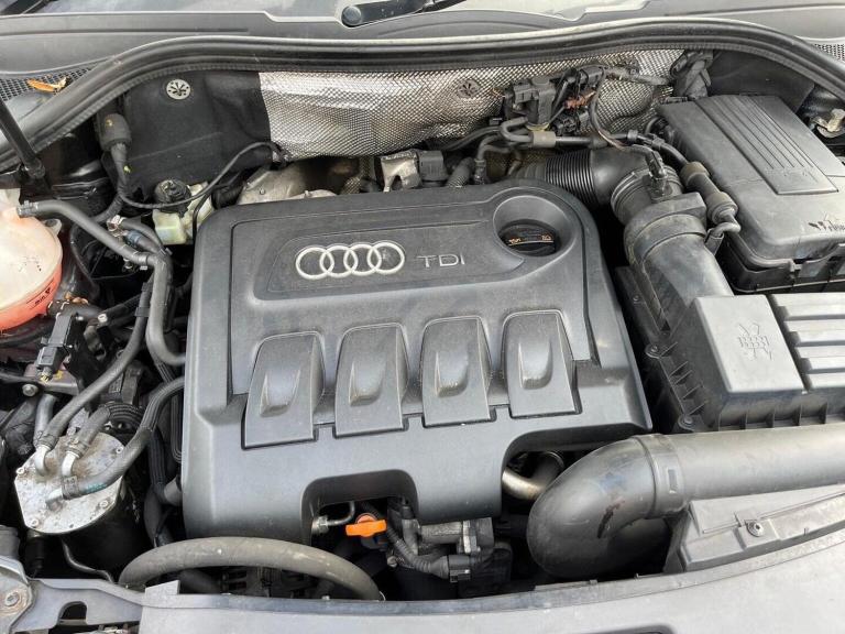 AUDI Q3 2.0 TDI S line Euro 5 (s/s) 5dr 2012