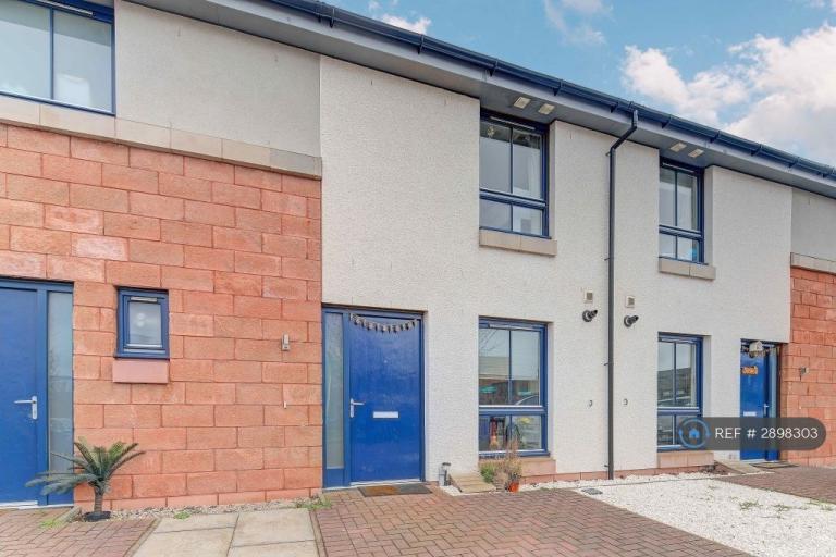 2 bedroom house in Logan Gardens, Glasgow, G5 (2 bed) (#2898303)