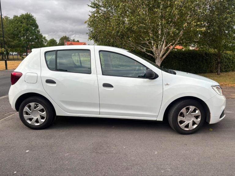  Dacia Sandero LONG MOT Reliable 1st Car. 