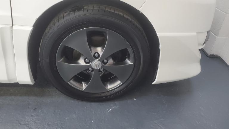 Toyota Alphard 2.4 automatic 8 seater refurbed alloys in grey 82k miles 2006 