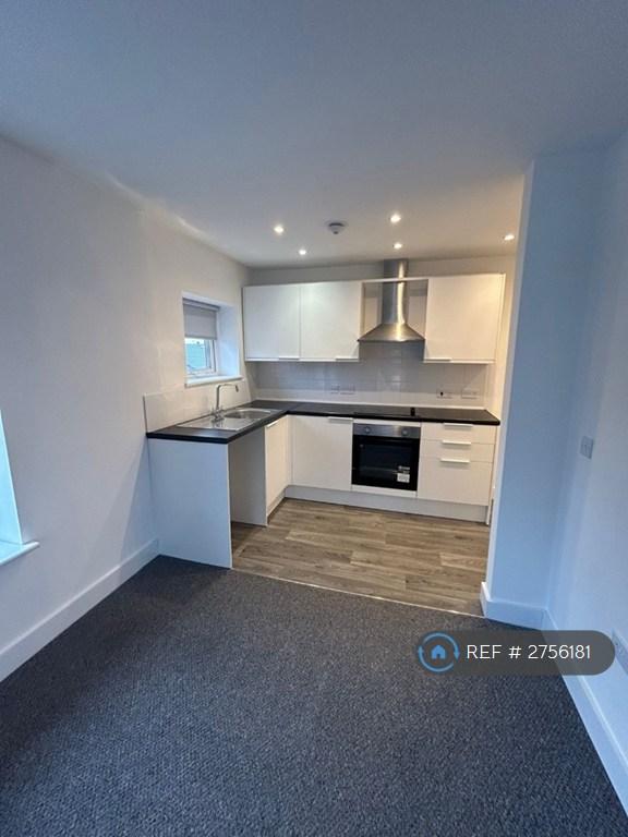 1 bedroom flat in South Road, Waterloo, Liverpool, L22 (1 bed) (#2756181)