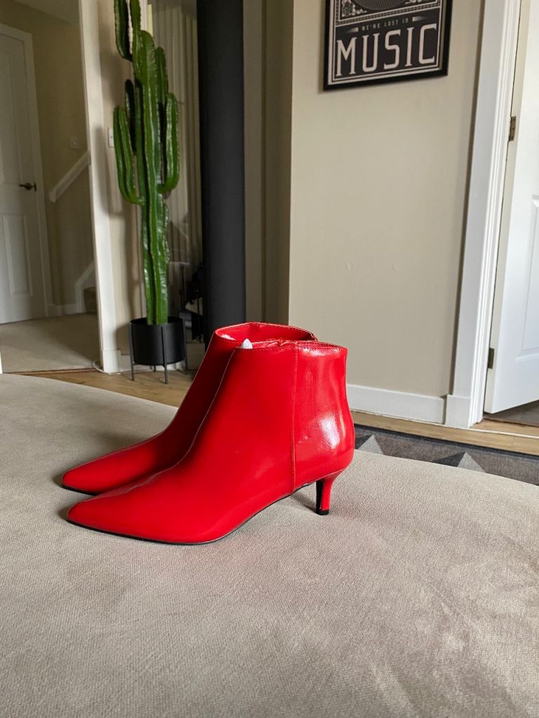 Red Pointed Toe Ankle Boots - Kitten Heel, brand new