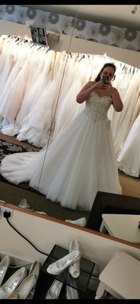 Brand New Wedding Dress Gia