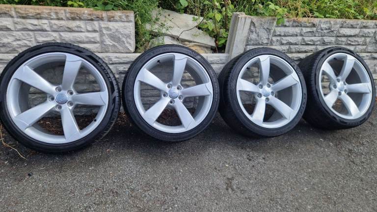 Genuine 19" Audi A4 S4 A5 S5 Rotor 5x112 Deep Alloy Wheels Concave 8TO601025BE ET33 9J
