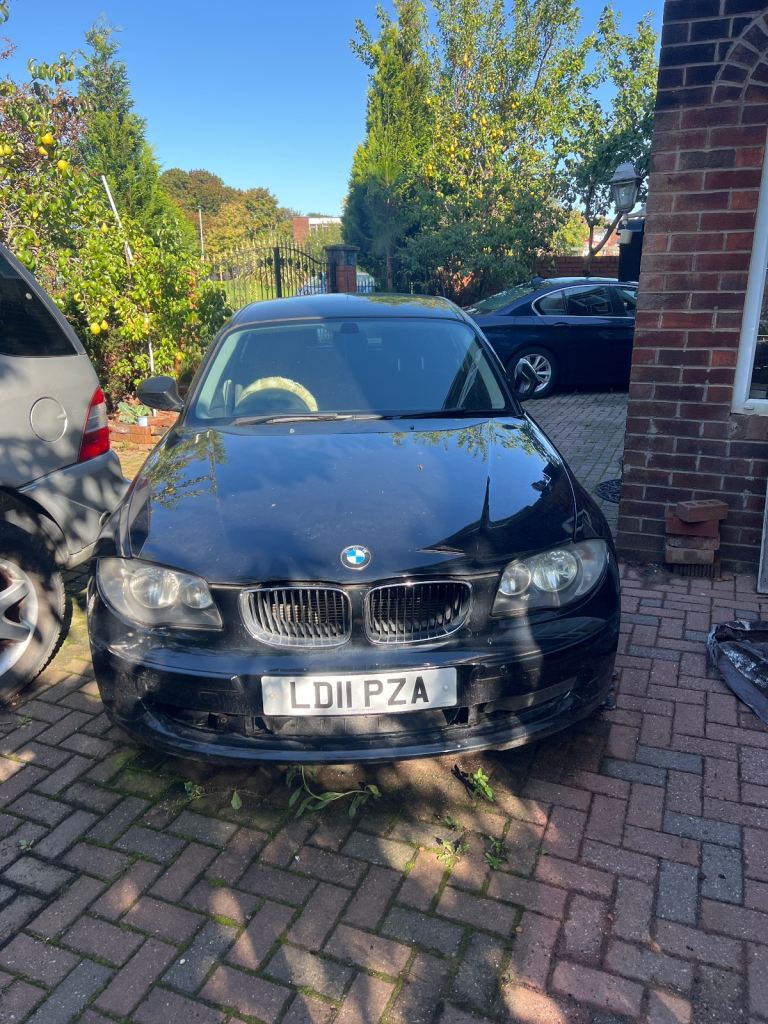 BMW, 1 SERIES, Hatchback, 2011, Manual, 1995 (cc), 5 doors