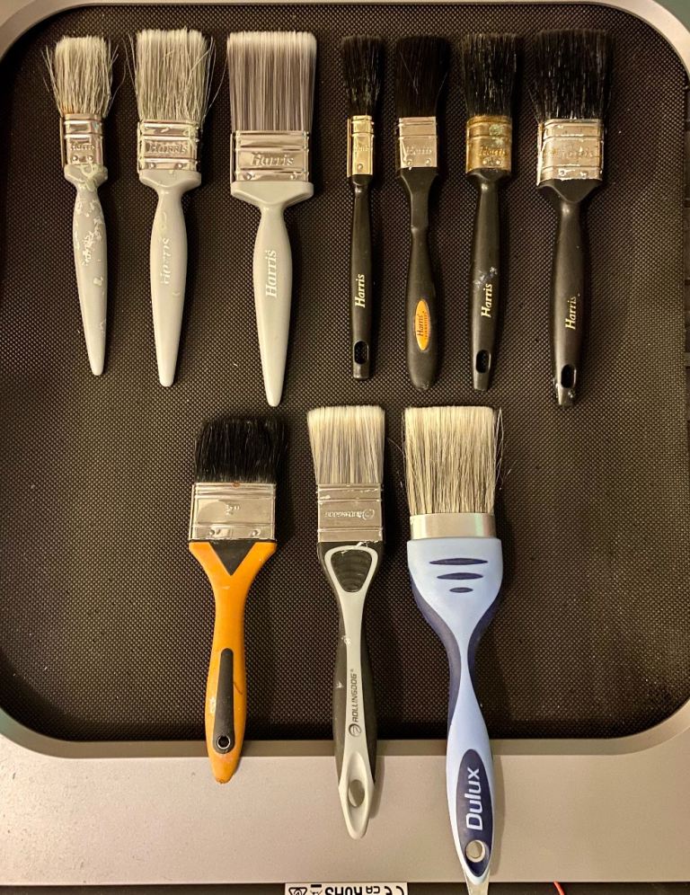Bundle of 10 Trade Paint Brushes Harris Dulux & Rollingdog DIY Wall Trim Tools