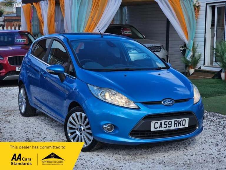 2010 Ford Fiesta 1.6 TDCi Titanium 5dr HATCHBACK Diesel Manual