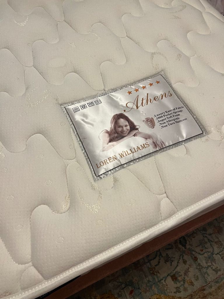 Single divan base with mattress