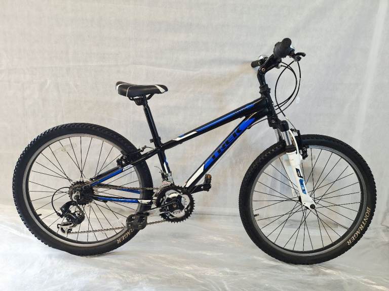 d  🚲🚲Nice Condition TREK Mountain Bike 21 Speed S Frame 24 Inch wheels Suspension Warranty 