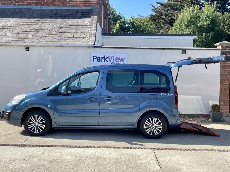 PEUGEOT PARTNER 1.6 Blue HDi 100 Tepee HORIZON ALLIED MOBILITY CONVERSION
