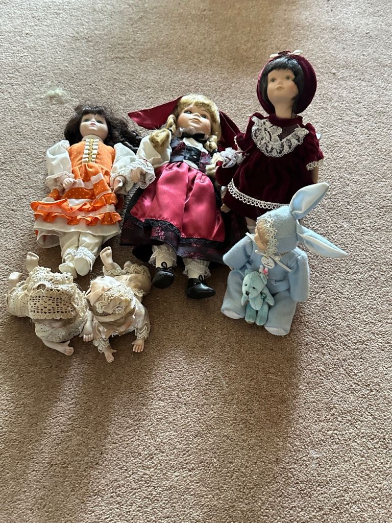 Collection of Vintage Style Porcelain Dolls