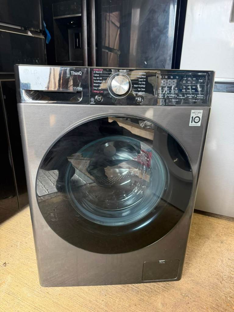 LG FWY91688TN1 Washing Dryer - Good Condition
