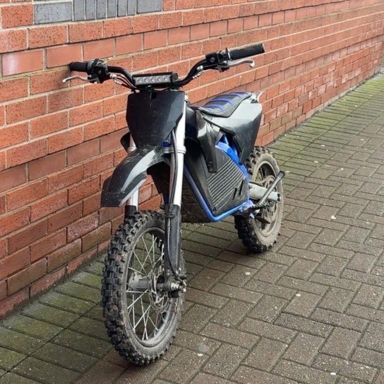 Electric dirt bike 60v
