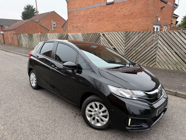 2019 Honda Jazz only 19K mileage !!