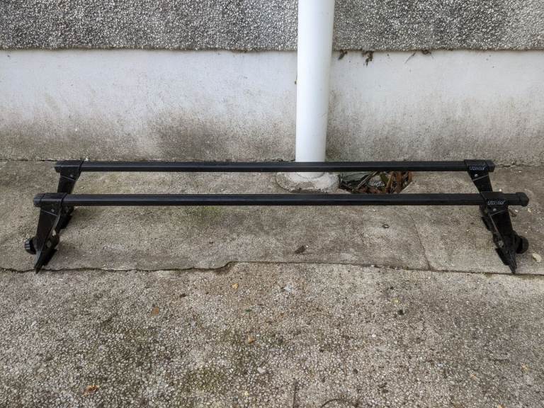 Thule Heavy Duty roof bars