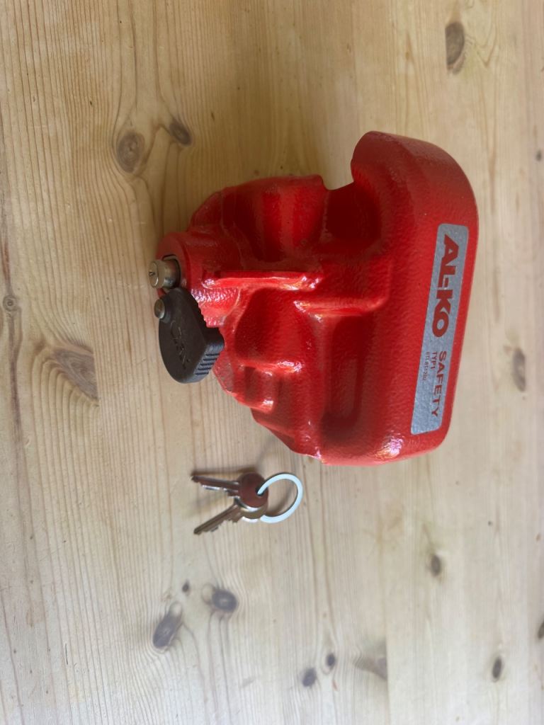 AL-KO Safety Lock for Trailer or Caravan Hitch
