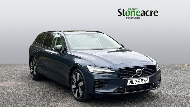 2025 Volvo V60 Ultra, T8 AWD Plug-in hybrid, Electric/Petrol, Dark ESTATE Petrol/Electric Hybrid ...