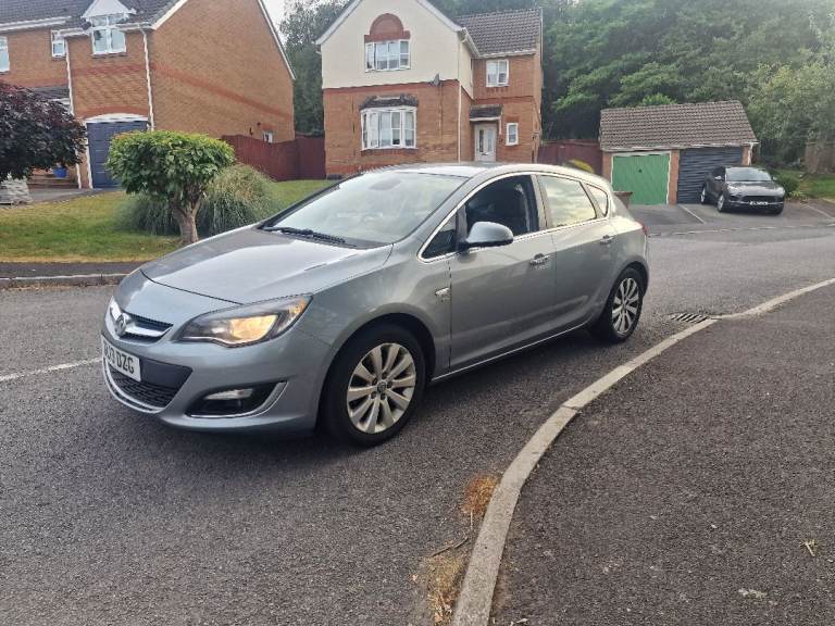Vauxhall astra 2.0 diesel 11months mot £895 