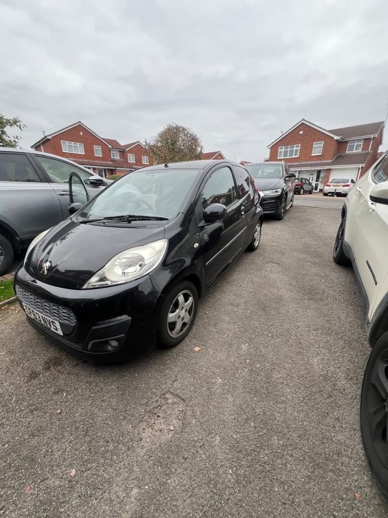 Peugeot, 107, Hatchback, 2014, Manual, 998 (cc), 3 doors
