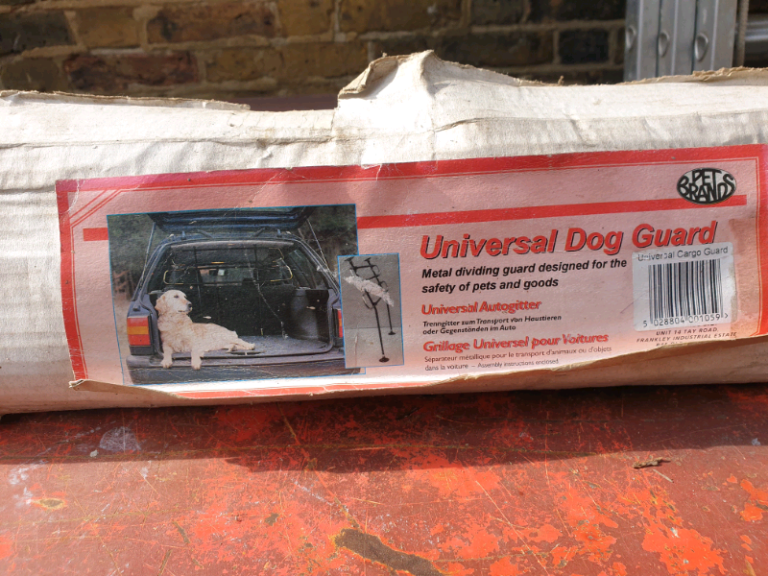 image for Universal car boot gard 