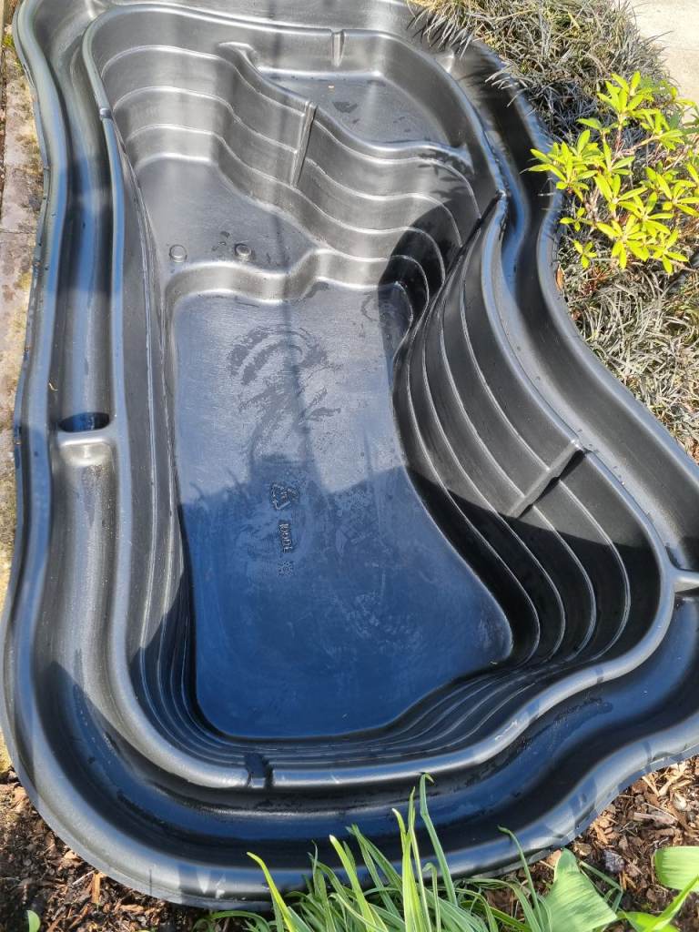 Large PE preformed pond