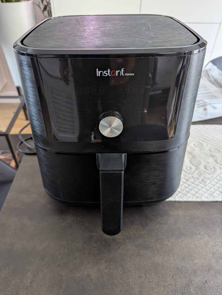 Instant Pot Vortex Air Fryer – 5.7L