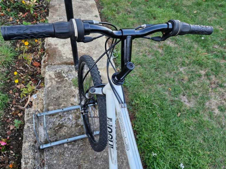 MENS GENTS ADULTS APOLLO MOCUL 26 INCH WHEELS 20 INCH FRAME 18 SPEED ...