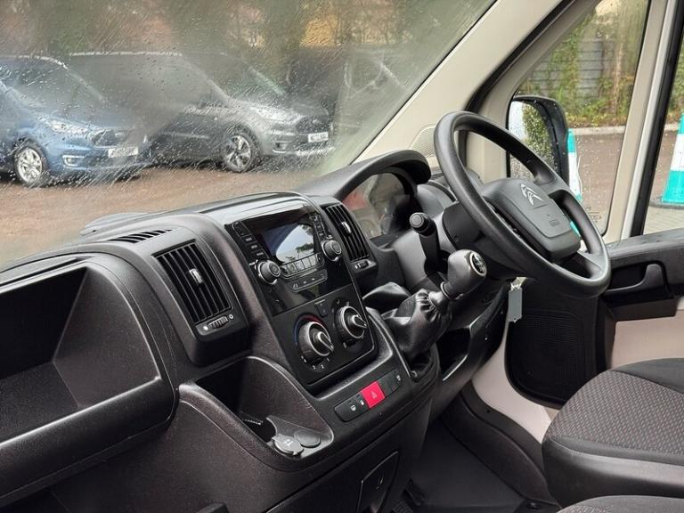 2019 Citroen Relay BlueHDi 35 Plus Luton Diesel Manual