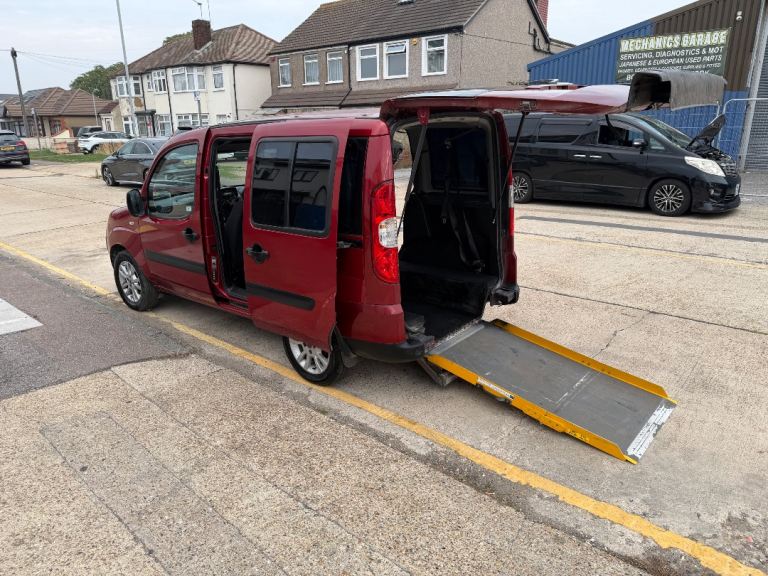 2010 FIAT DOBLO 1.4 petrol WHEELCHAIR ACCESS 50K miles ULEZ FREE 