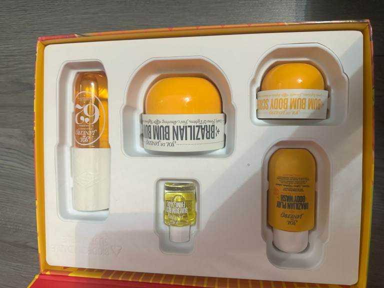 BNIB Sol de Janeiro Hydration Celebration Gift Set - Worth £110!