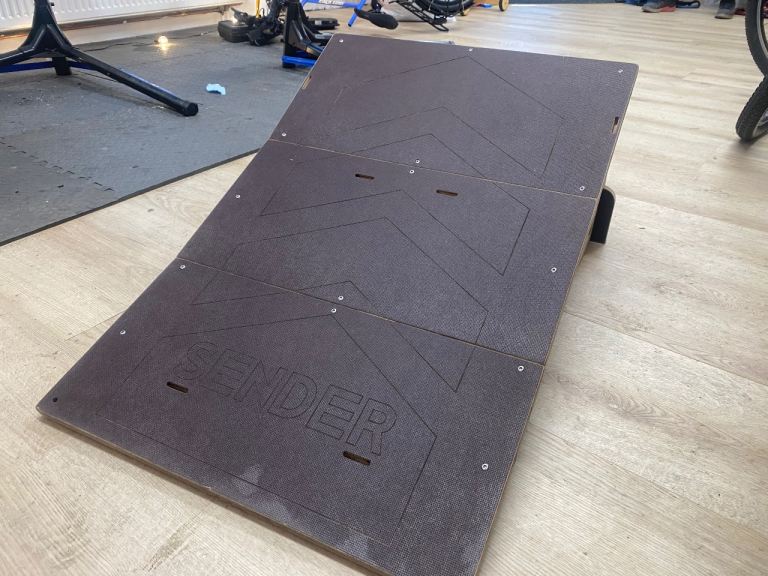 Sender bike ramp