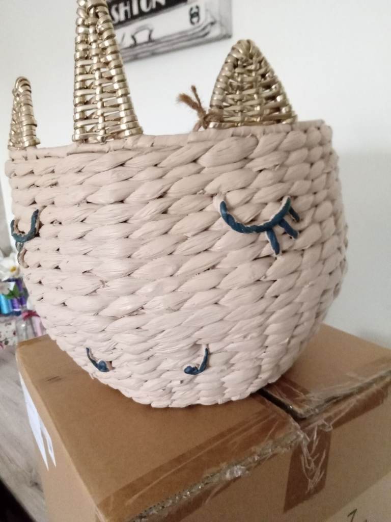 Wicker basket 