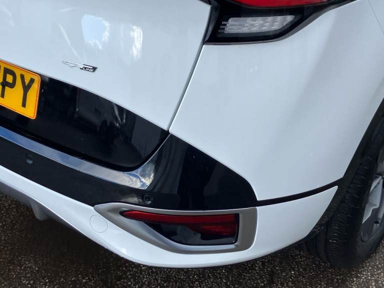 2025 Kia Sportage 1.6T GDi 207 HEV GT-Line 5dr Auto SUV PETROL/ELECTRIC Automatic